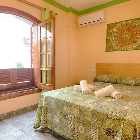 Charming Hostel Nerja