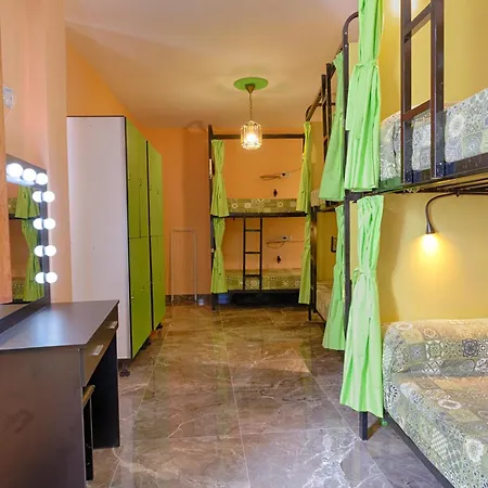 Charming Hostel Nerja