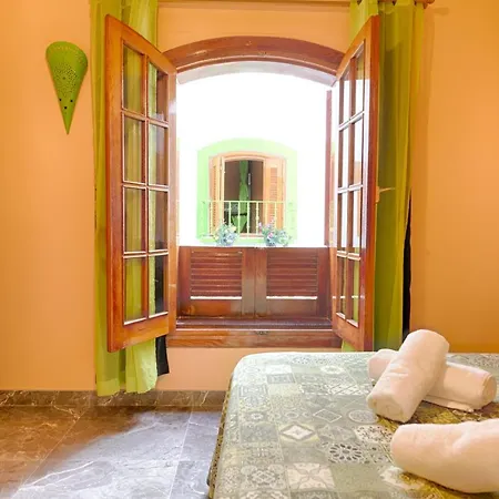 Charming Hostel